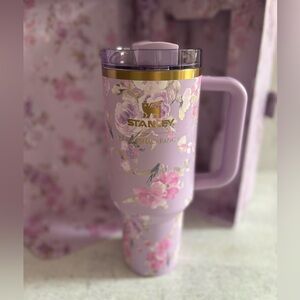 The Stanley x LoveShackFancy Quencher | 40 OZ - Happy Thoughts